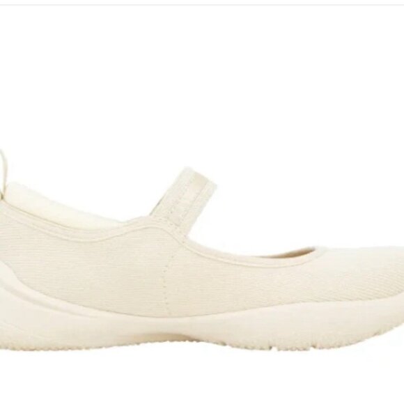 Jsport Women's Mary Jane Shoe NIB - Picture 5 of 6